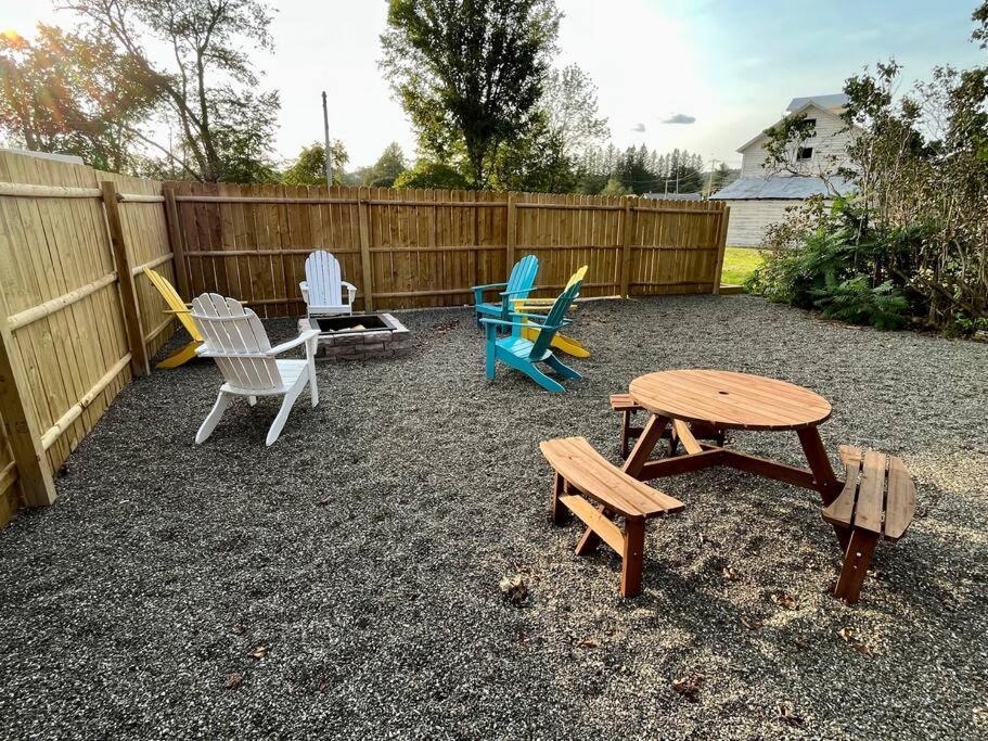 2 Bed Berkshire Getaway @ Stephentown Hotel Exterior foto